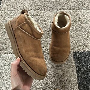 Ultra Mini Chestnut UGGs